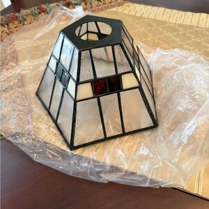 Small Glass Vintage Tiffany Style Lampshade New!